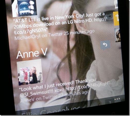 Twitter photos in Pictures hub